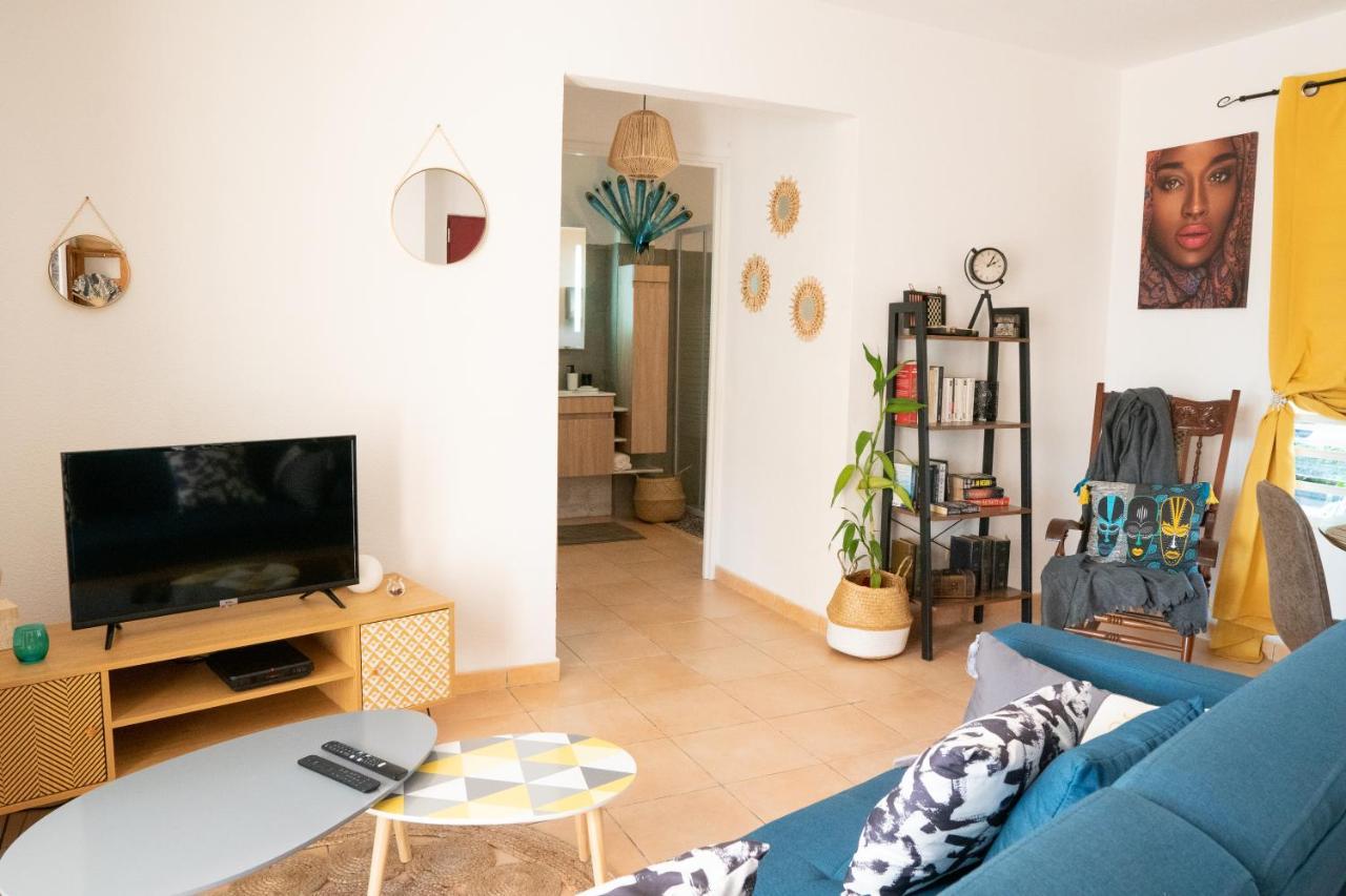 L'Ile Au Paon - Appartement T2 Avec Piscine Et Parking ليه أبيم المظهر الخارجي الصورة